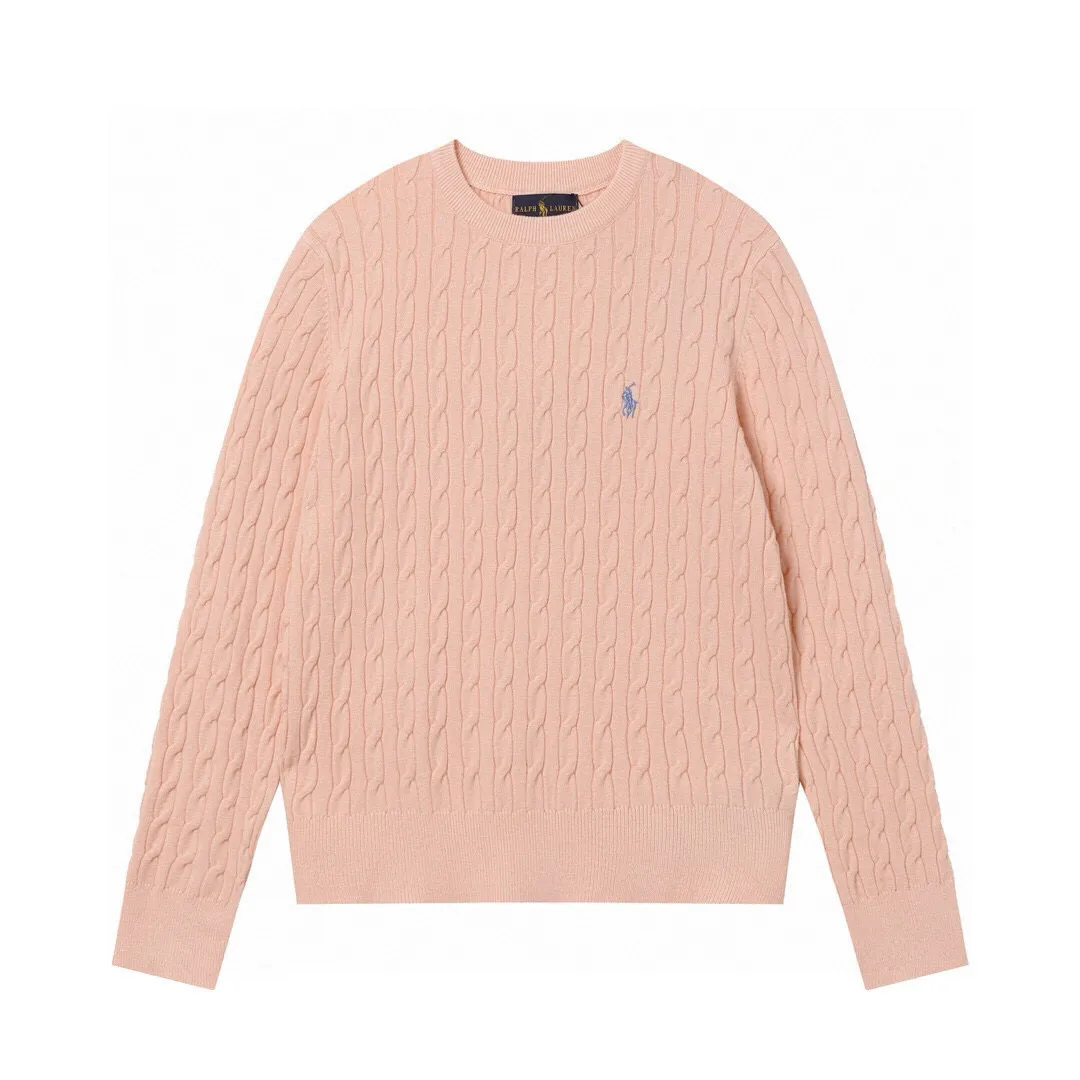 P186 Style No.: 601 -Ralph Lauren RL classic war horse logo embroidered pullover long-sleeved sweater on the chest -The item is made of custom-dyed and custom-spun yarn, purchased from the original version. A full set of customized accessories. Details determine success or failure. Heavy new autumn and winter product. High weight. Soft and delicate. The upper body effect is very nice. Loose fit. Women's model. -Color: white, gray, navy blue, red, khaki, blue, pink. -Sizes: S / M/ Ｌ S size 80-100 jins, M size 100-120 jins, Large size 120-135 jins